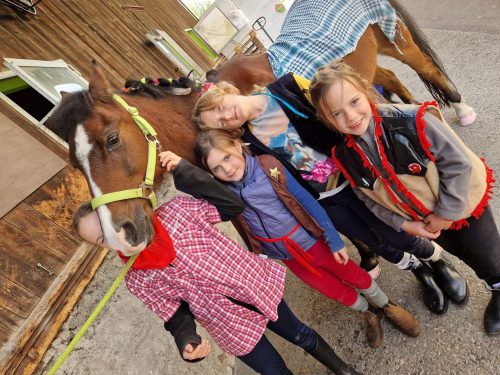 571297202 1326515095937676 4997014929971419932 n