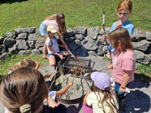 554726069 1298753262047193 1577036754278567972 n