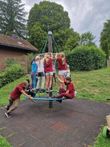 357081798_765305292058662_5013607437311771832_n